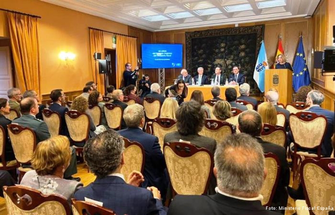 https://www.graduadossociales.org/getFile.aspx?id=0c598836e9f34eefa681720a9b4c71a6.jpg