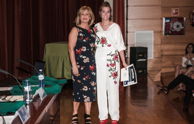 https://www.graduadossociales.org/getFile.aspx?id=0df9ba39d3954c3aa09c3f9788336c81.jpg
