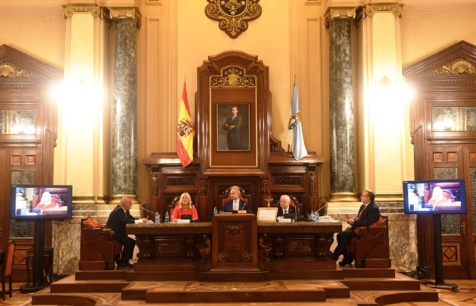 https://www.graduadossociales.org/getFile.aspx?id=0f33668adf524fa48026ad5a4c4db4a2.JPG