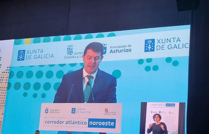 https://www.graduadossociales.org/getFile.aspx?id=160e6e322e5e4835b8b27d465b3da5bf.jpg