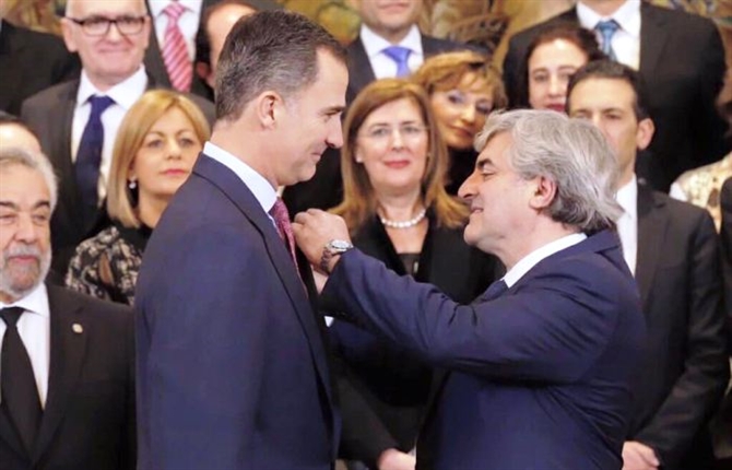 https://www.graduadossociales.org/getFile.aspx?id=19e76725ada240ac86f8415ae392d922.jpg