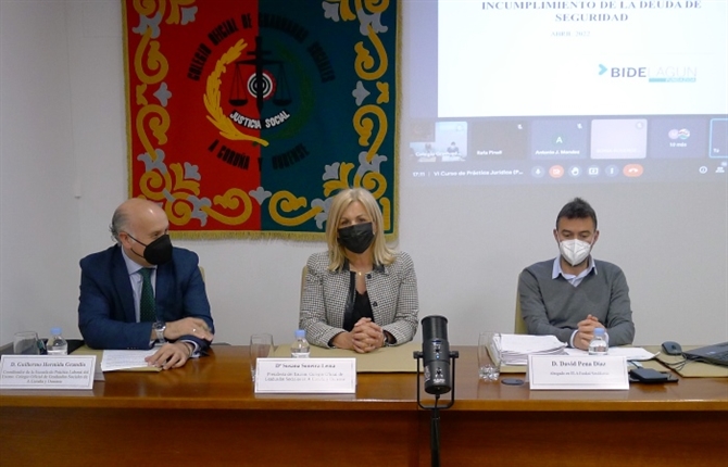 https://www.graduadossociales.org/getFile.aspx?id=2955d0d8b3e3419880481b45eabf905b.JPG
