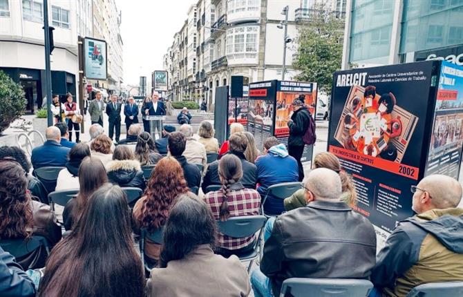 https://www.graduadossociales.org/getFile.aspx?id=2f43535041ae4761955cab5a53101916.jpg