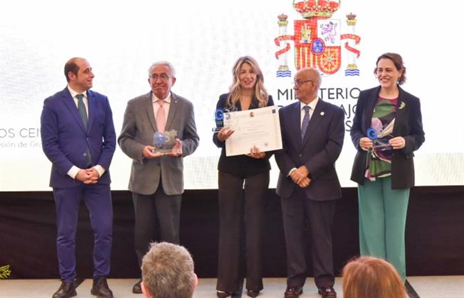 https://www.graduadossociales.org/getFile.aspx?id=303127c24a5c43f68893a247902b439e.jpg