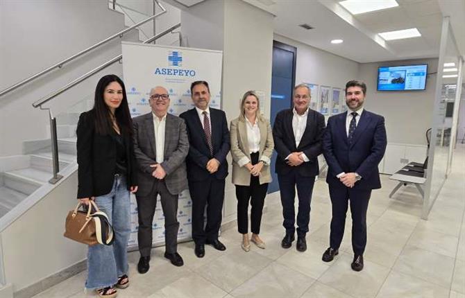 https://www.graduadossociales.org/getFile.aspx?id=303c1424b61e4b8880eb6293d1c520ea.jpg