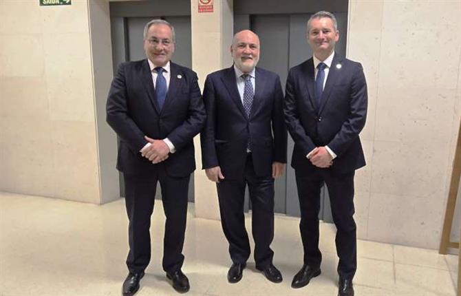 https://www.graduadossociales.org/getFile.aspx?id=312fd5e1a4954bf09d56a382e0c41a0c.jpg