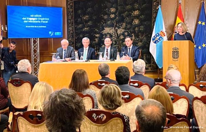 https://www.graduadossociales.org/getFile.aspx?id=3384d9d2cea34334ae0cec8f03a8706d.jpg