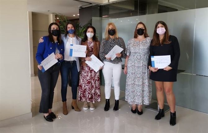 https://www.graduadossociales.org/getFile.aspx?id=46ddb8f5a6114cea8a4f0f37c1640161.jpg