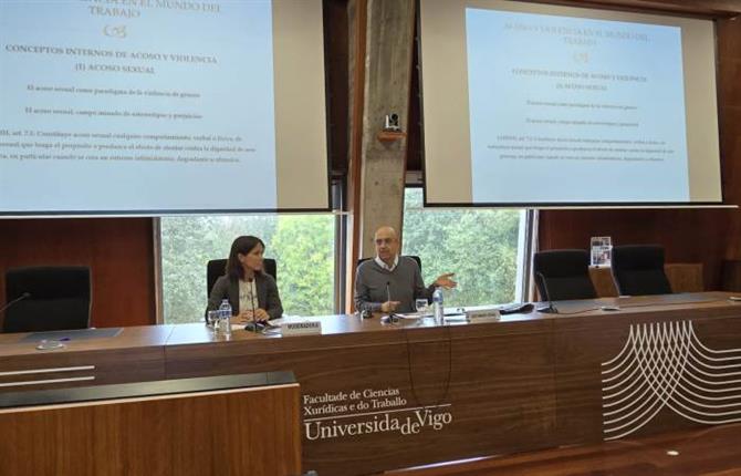 https://www.graduadossociales.org/getFile.aspx?id=471772f5818f4cec9053cb40586afb1f.jpg