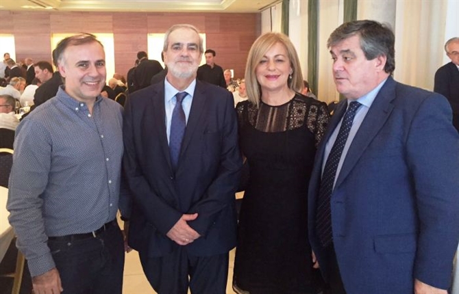 https://www.graduadossociales.org/getFile.aspx?id=51c4d30fd90241489e62389aac45d552.jpg