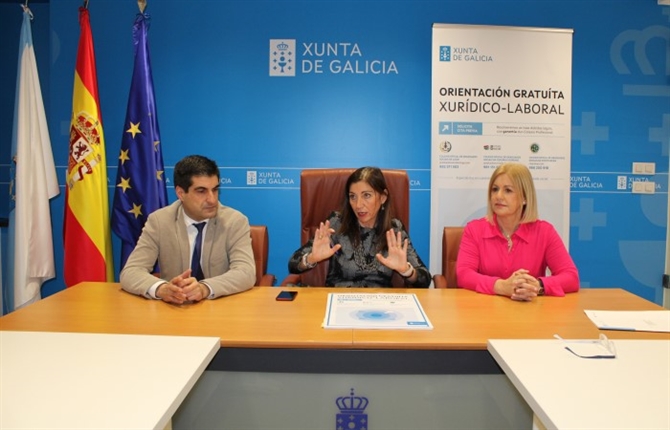 https://www.graduadossociales.org/getFile.aspx?id=5661e28bfa274f32b820234dbc0c22be.JPG