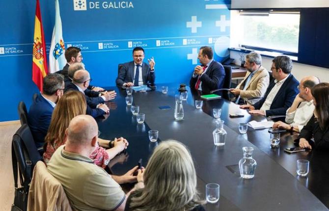 https://www.graduadossociales.org/getFile.aspx?id=5b60e64d11d84420a8194058b2025ff7.jpg