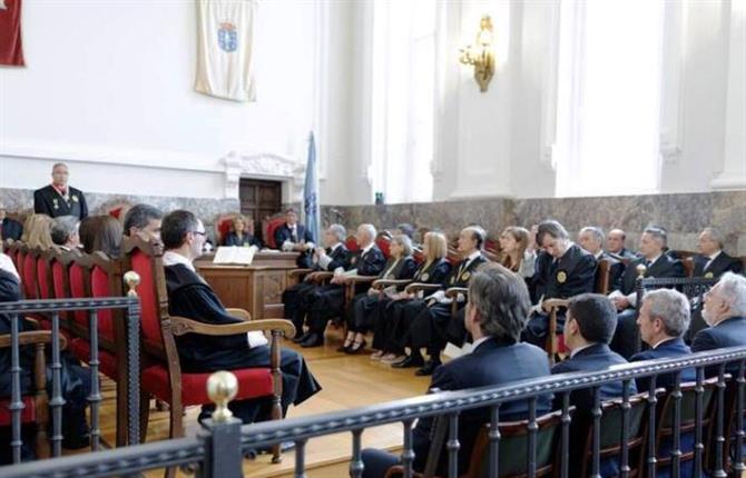 https://www.graduadossociales.org/getFile.aspx?id=6217f6bc41444717a88155fc39727447.jpg