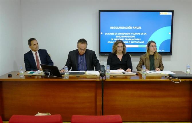 https://www.graduadossociales.org/getFile.aspx?id=6c8792777e134c40bbfa205e5481afa2.jpg