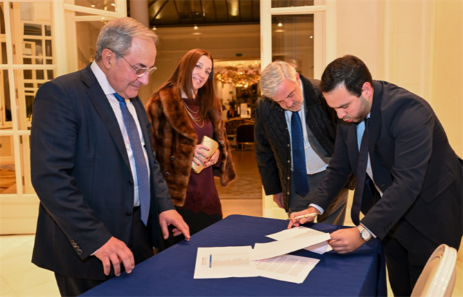 https://www.graduadossociales.org/getFile.aspx?id=6d13e158e81540758e5c5e2cb3e57726.png