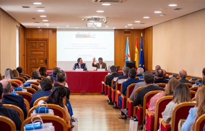 https://www.graduadossociales.org/getFile.aspx?id=715792539b0642a6a76f866e9091d07d.jpg