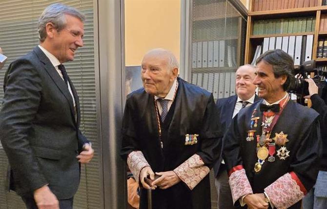 https://www.graduadossociales.org/getFile.aspx?id=72bc25aac1f54a21bb2360e1edc537e8.jpg
