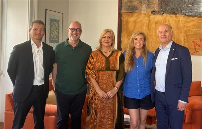 https://www.graduadossociales.org/getFile.aspx?id=77e640ca05334d8999710ea94de02987.jpg