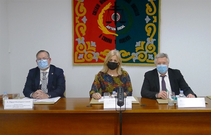 https://www.graduadossociales.org/getFile.aspx?id=7b40cfd131b14e378f606185dd3d5a1e.JPG