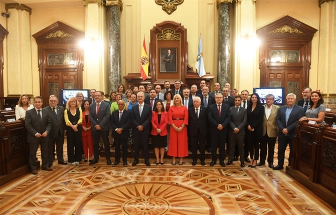 https://www.graduadossociales.org/getFile.aspx?id=8a5a0e3fcc4b4bc986a021a68b446942.JPG