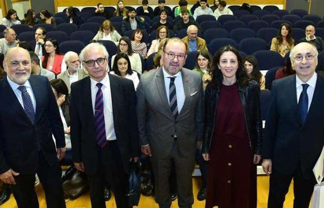 https://www.graduadossociales.org/getFile.aspx?id=91b0deaf825347b2990bf06f8533b0fb.jpg