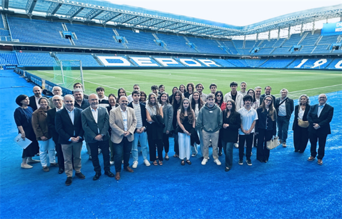 https://www.graduadossociales.org/getFile.aspx?id=9362d9f81c4643d3acddca867040e730.png