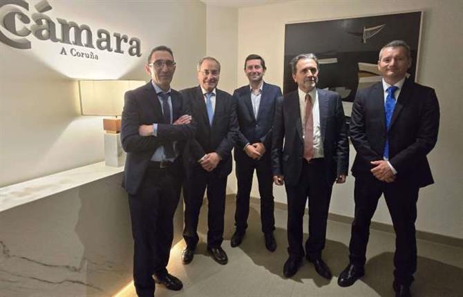 https://www.graduadossociales.org/getFile.aspx?id=961d28d7f8a34f0aadcfa1752e2c5a45.jpg