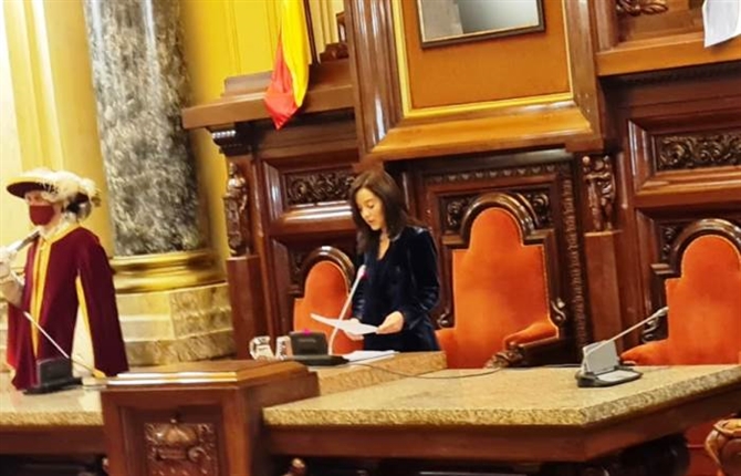 https://www.graduadossociales.org/getFile.aspx?id=ae147619eef242768d4eff2e6d7534b7.jpg