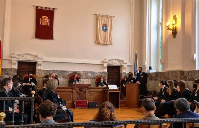 https://www.graduadossociales.org/getFile.aspx?id=ae7c3cadb3314ee9929b570cd5bdc8bf.jpg