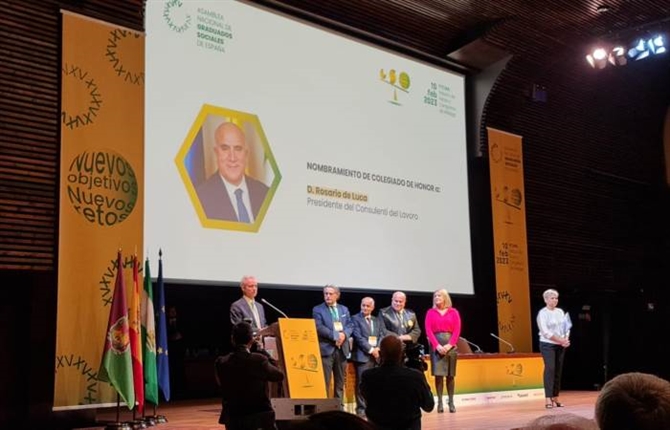https://www.graduadossociales.org/getFile.aspx?id=b4543d7b73124da0b462d6a33197184d.jpg