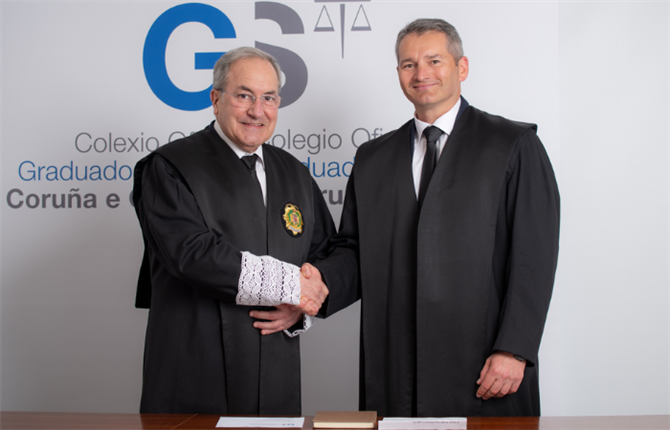 https://www.graduadossociales.org/getFile.aspx?id=b49e4e3d8d2744a3b5ff580ed9e13034.png