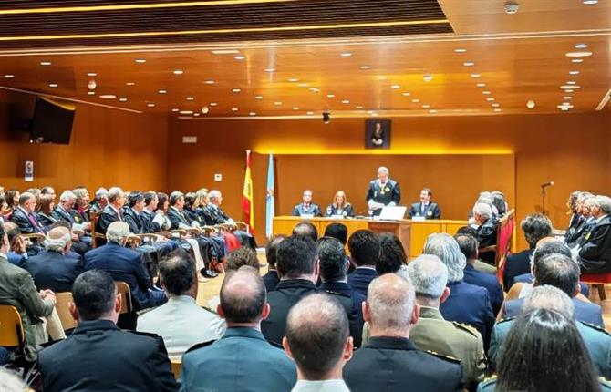 https://www.graduadossociales.org/getFile.aspx?id=b9e1d12169e340cfb6d40878df42ec0e.jpg