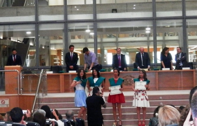 https://www.graduadossociales.org/getFile.aspx?id=c42369afebbd434e9b10ad27d88c23eb.jpg