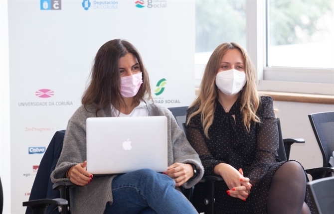 https://www.graduadossociales.org/getFile.aspx?id=c701148da39a472b8822cee43e18645d.jpg