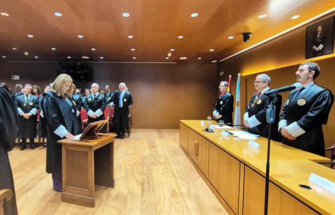 https://www.graduadossociales.org/getFile.aspx?id=c8cfddf14e6b46639113305096dd805f.jpg