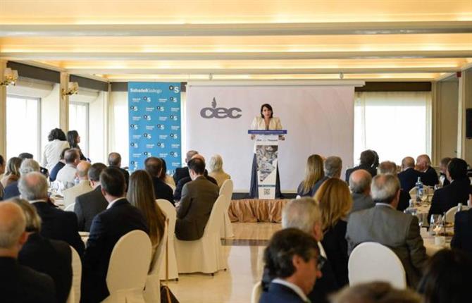 https://www.graduadossociales.org/getFile.aspx?id=db577c7bf4b041779d9a364648be4bbf.jpg