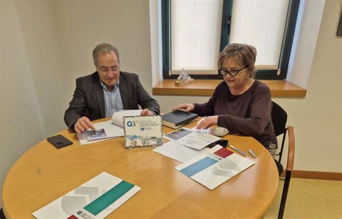 https://www.graduadossociales.org/getFile.aspx?id=e6d7a21aa6a74302aa8299e0b74fce7c.jpg