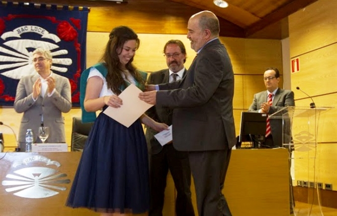 https://www.graduadossociales.org/getFile.aspx?id=ebab4f028d014c13858b817e8a91d59d.jpg