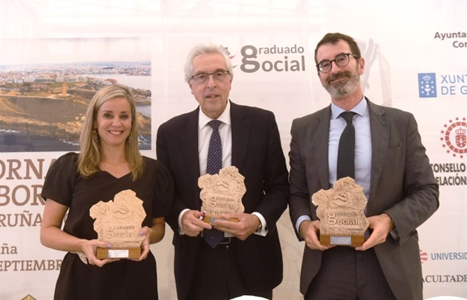 https://www.graduadossociales.org/getFile.aspx?id=f0eb379d2cf04b2daeea9dcb99869726.JPG