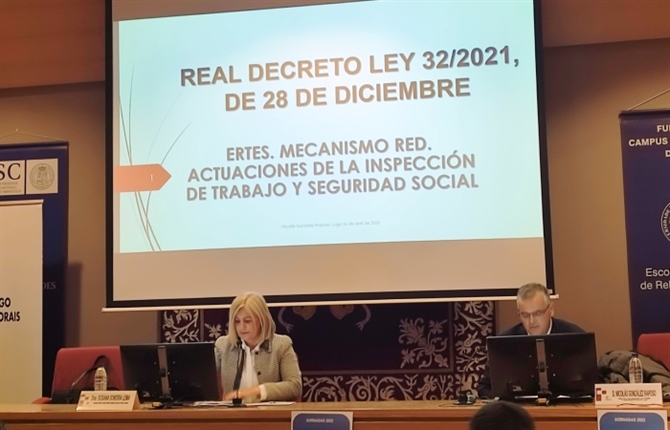 https://www.graduadossociales.org/getFile.aspx?id=f5bc33ddc59e43248d309c76954450d0.jpg