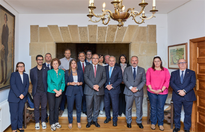 https://www.graduadossociales.org/getFile.aspx?id=f886280d2ccf4e859485cf02e157e574.png